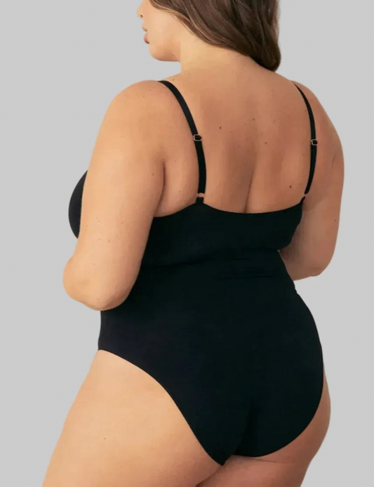 Shapewear Body Panty Damen – Rückansicht mit Po-Effekt