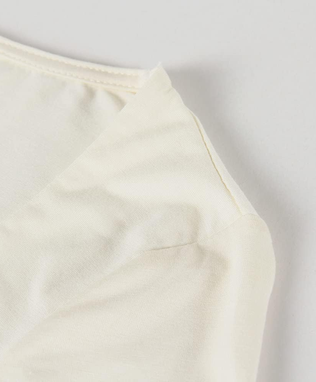 ReshapeIt™ Bodysuit Long Sleeve – Perfekte Passform für Taille und Bauch (Elfenbeinweiß)