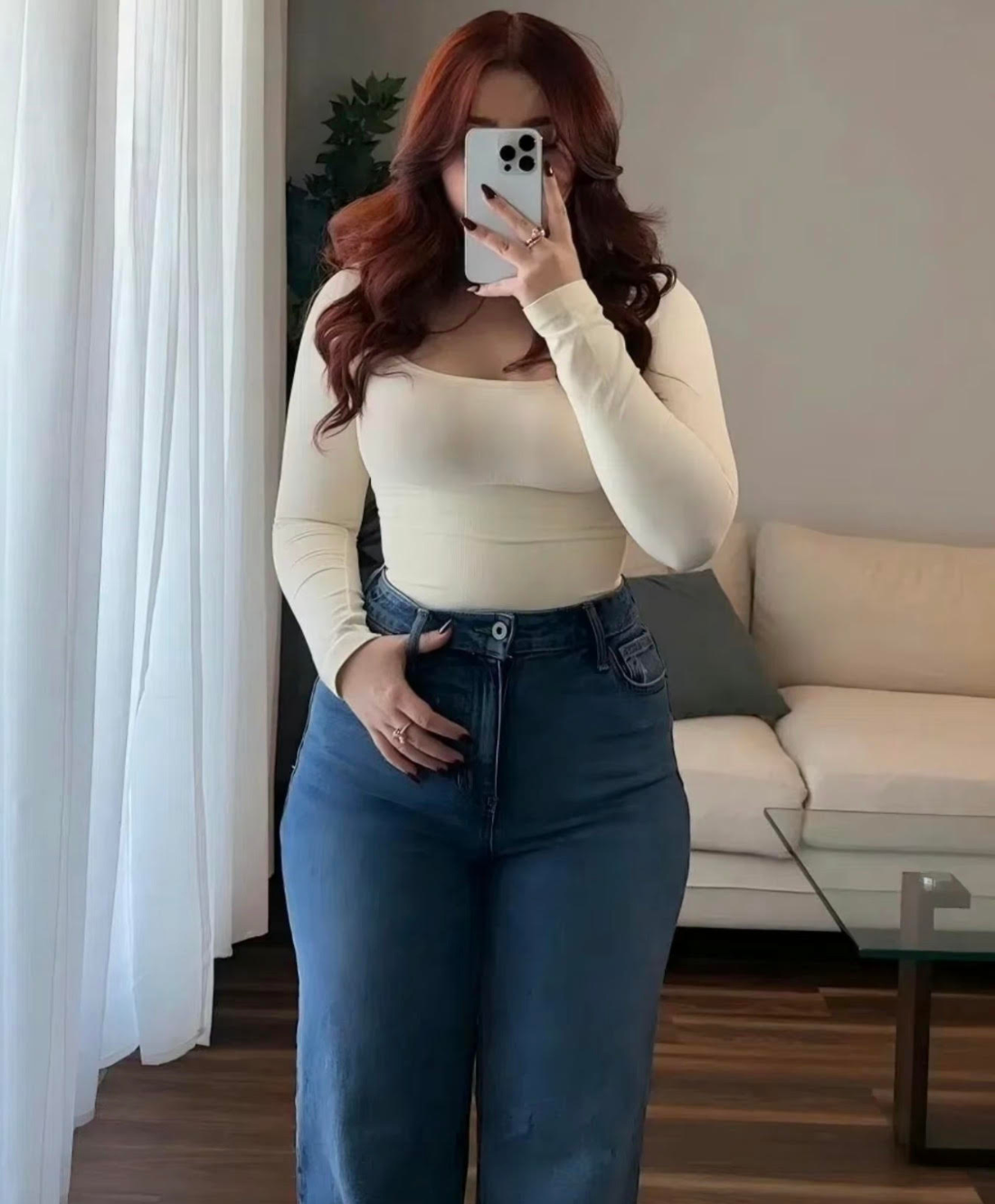 ReshapeIt™ Bodysuit Long Sleeve – Perfekte Passform für Taille und Bauch (Elfenbeinweiß)